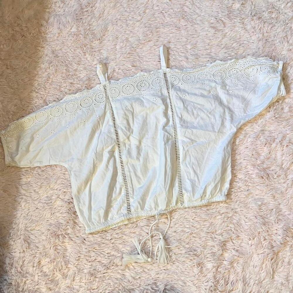 Boho Boxy Twee Coquette Lace Minimalist Clean Girl Beachy Cold Shoulder Crop Top